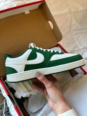 Nike Court Vision Lo P NBK in Gorge Green and Summit White